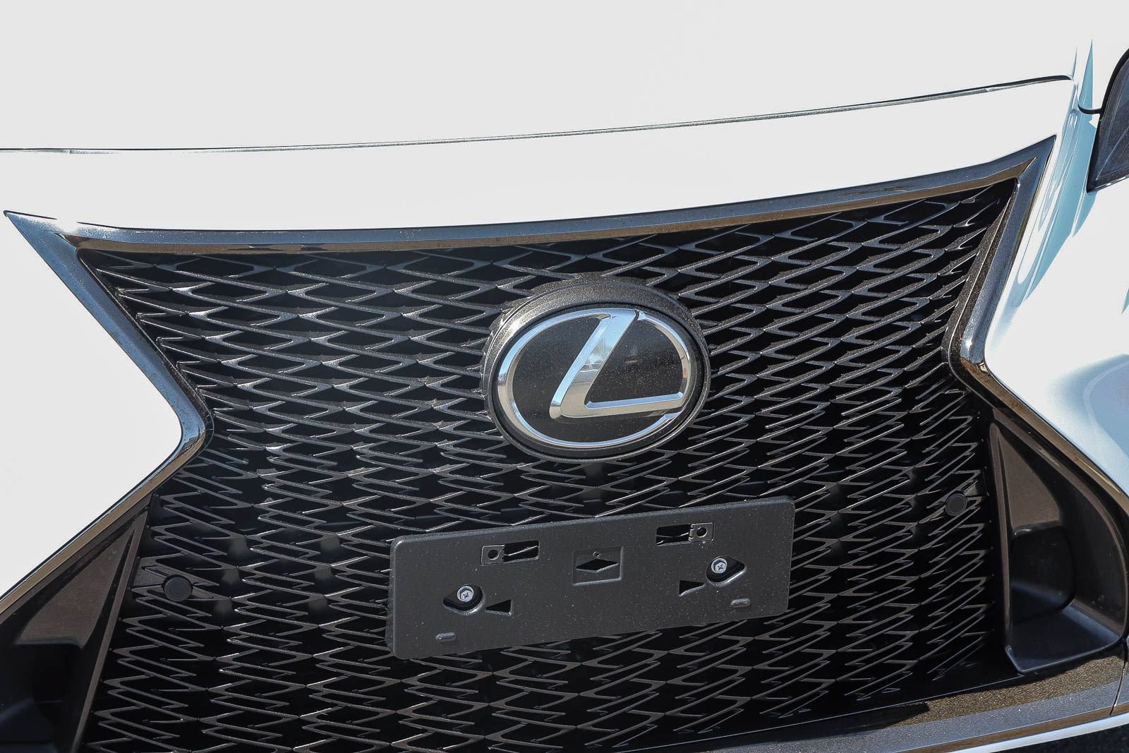 Used 2018 Lexus LS 500 F Sport w/ Accessory Package (Z2) RWD image 13
