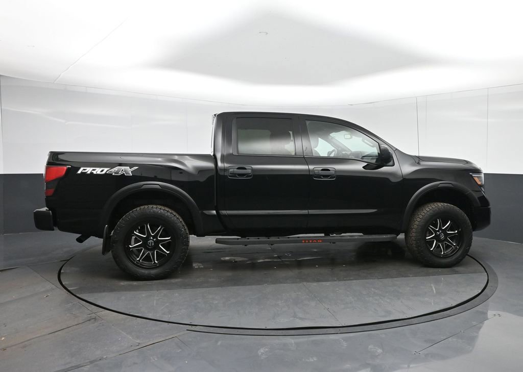 Used 2021 Nissan Titan PRO-4X w/ Off Road Protection Package image 8