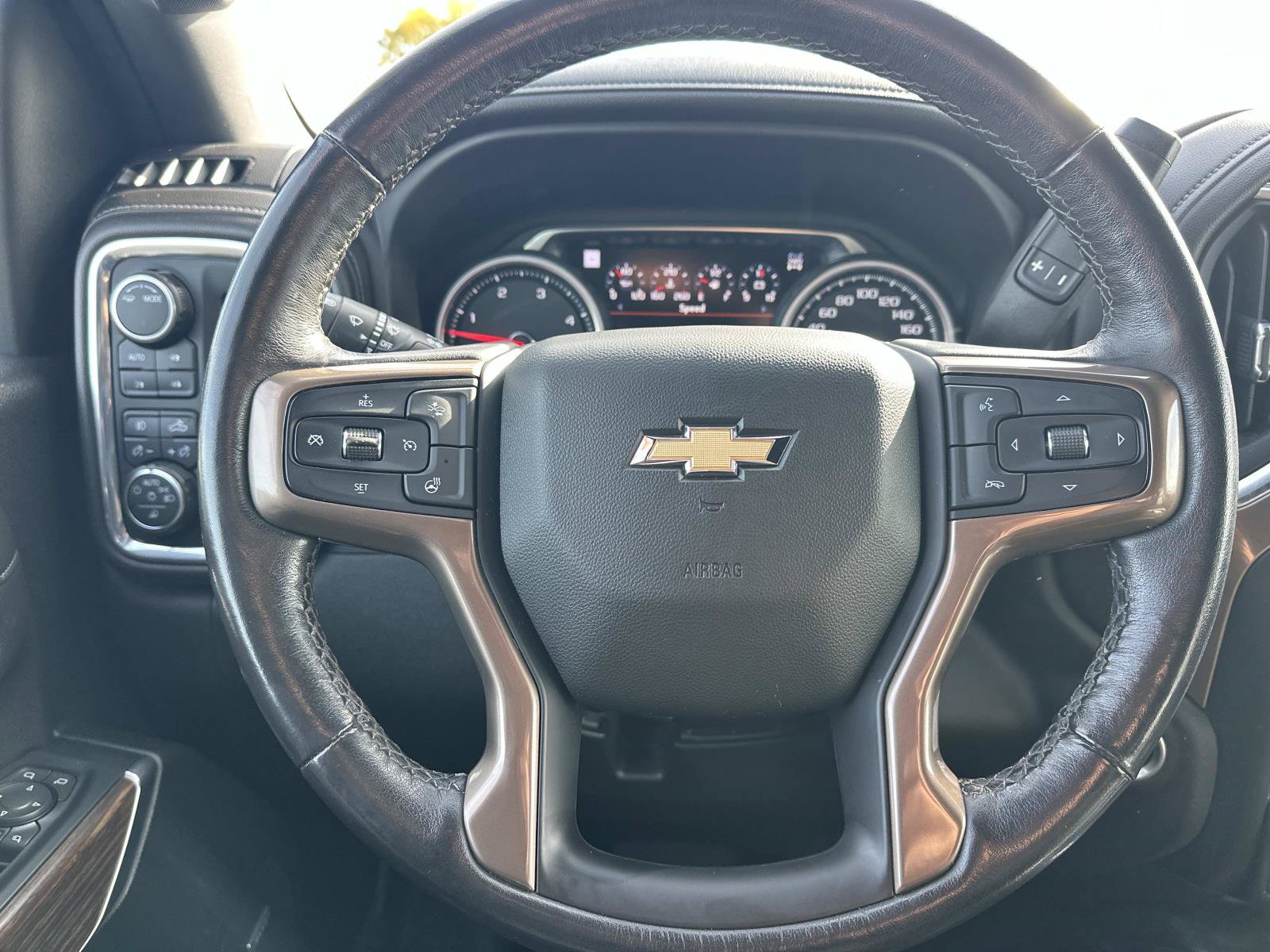 Used 2023 Chevrolet Silverado 3500 High Country AWD/4WD image 19