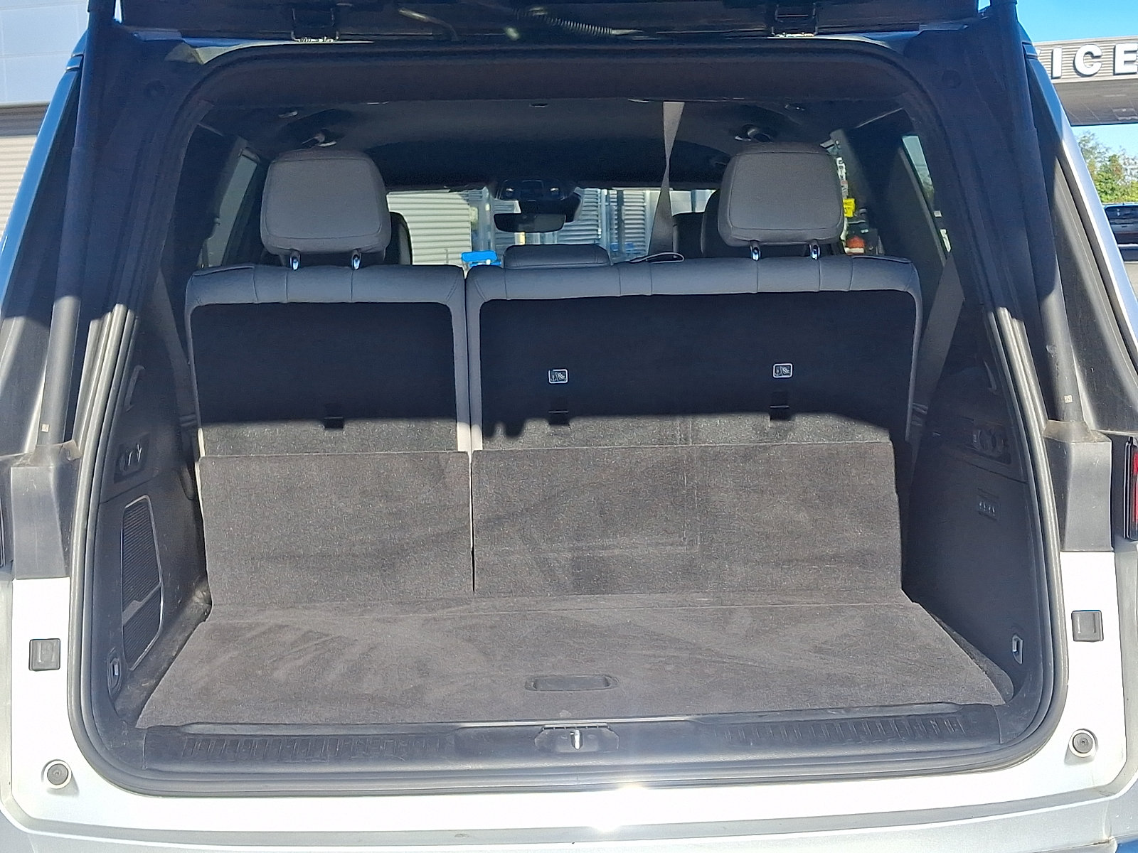 Used 2025 Jeep Wagoneer Series II w/ 8-Passenger Seating Package AWD/4WD image 32