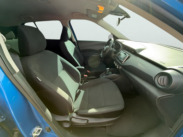 Certified 2025 Nissan Kicks Play S FWD image 15