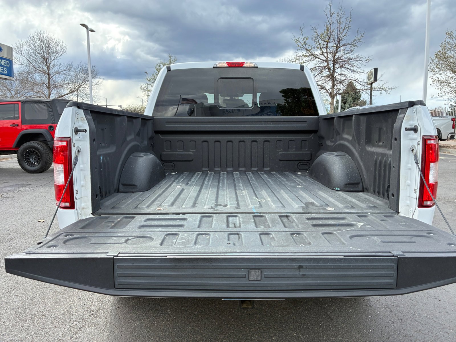 Certified 2019 Ford F150 XLT w/ Equipment Group 302A Luxury AWD/4WD image 31