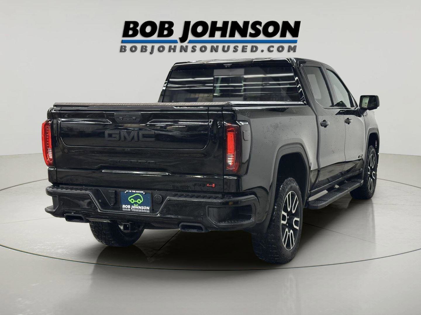 Certified 2023 GMC Sierra 1500 AT4 w/ Technology Package image 9