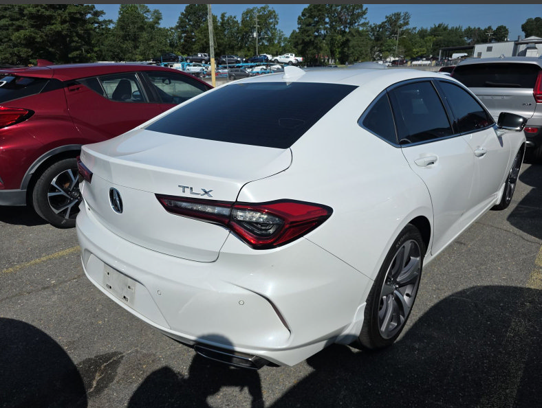Used 2021 Acura TLX w/ Advance Package FWD video 3