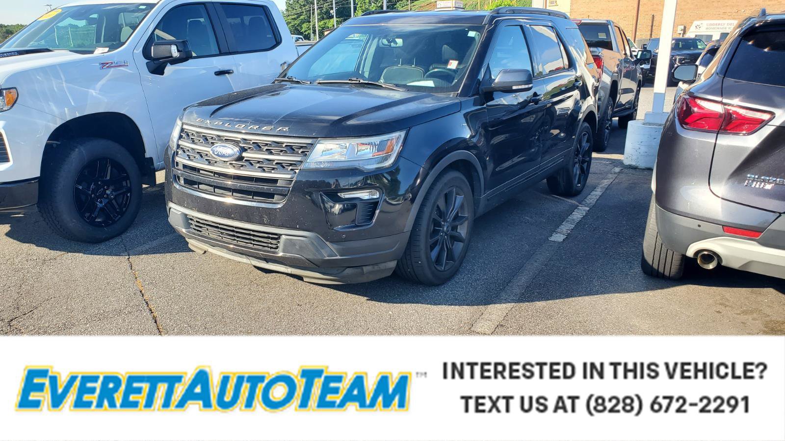 Used 2019 Ford Explorer XLT w/ Equipment Group 202A FWD image 1