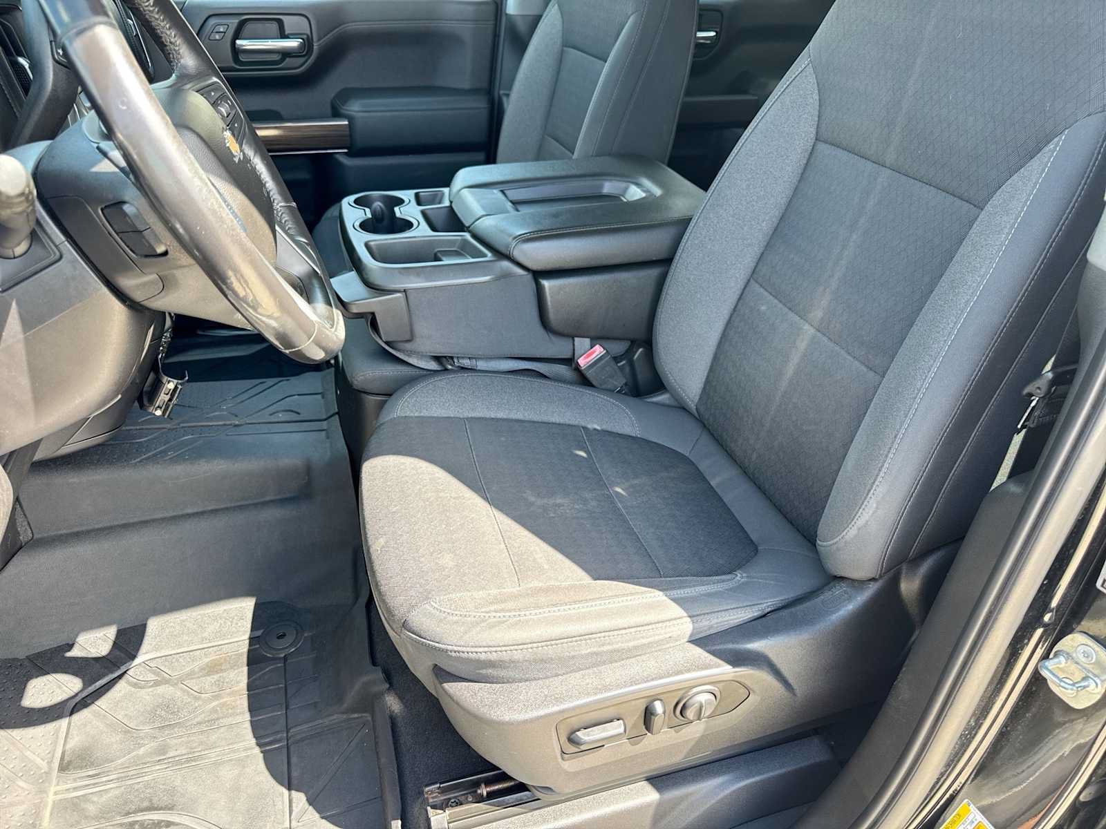 Used 2019 Chevrolet Silverado 1500 LT w/ All-Star Edition AWD/4WD image 15