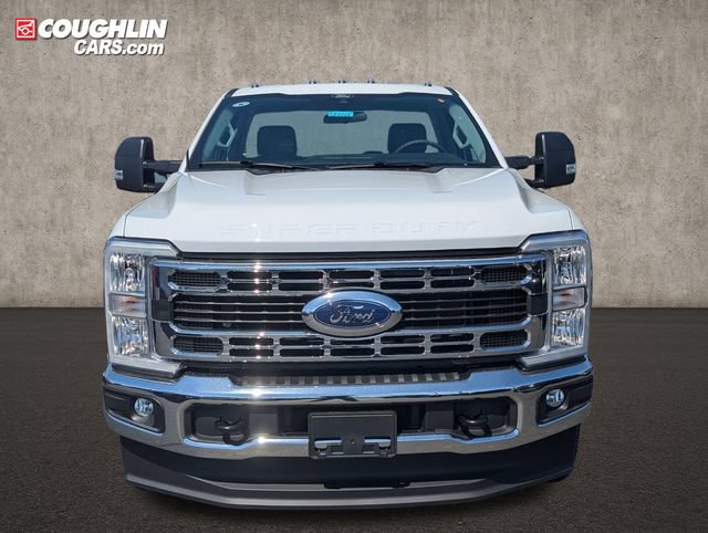 New 2026 Ford F350 XL w/ XL Chrome Package AWD/4WD image 2