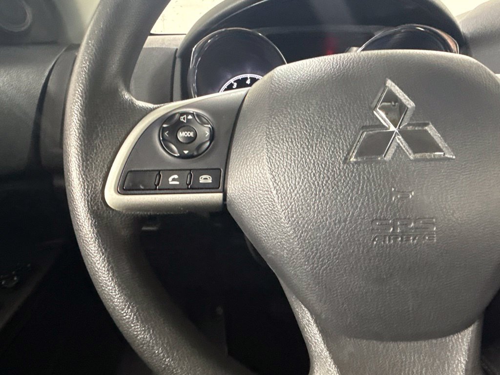 Used 2025 Mitsubishi Outlander Sport AWD image 21
