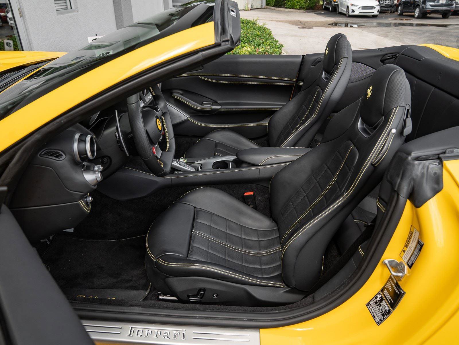 Used 2022 Ferrari Portofino M image 17