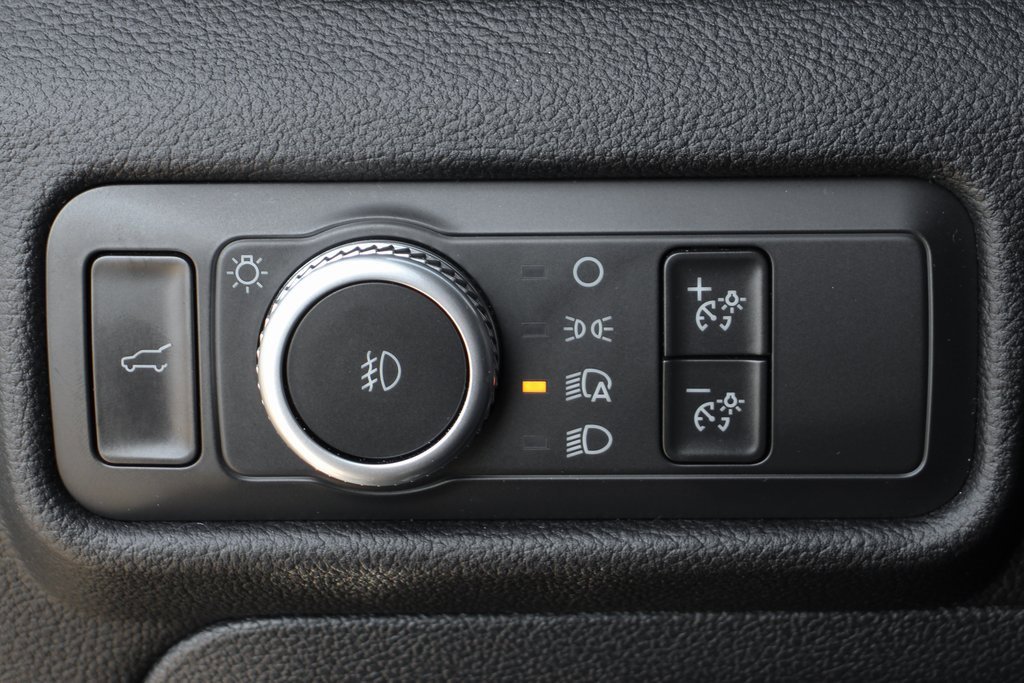 Used 2021 Ford Explorer ST w/ Equipment Group 401A image 21