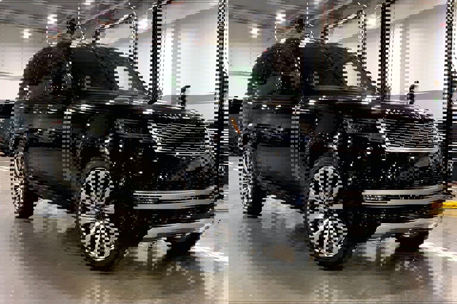 New 2026 Land Rover Range Rover SE image 2