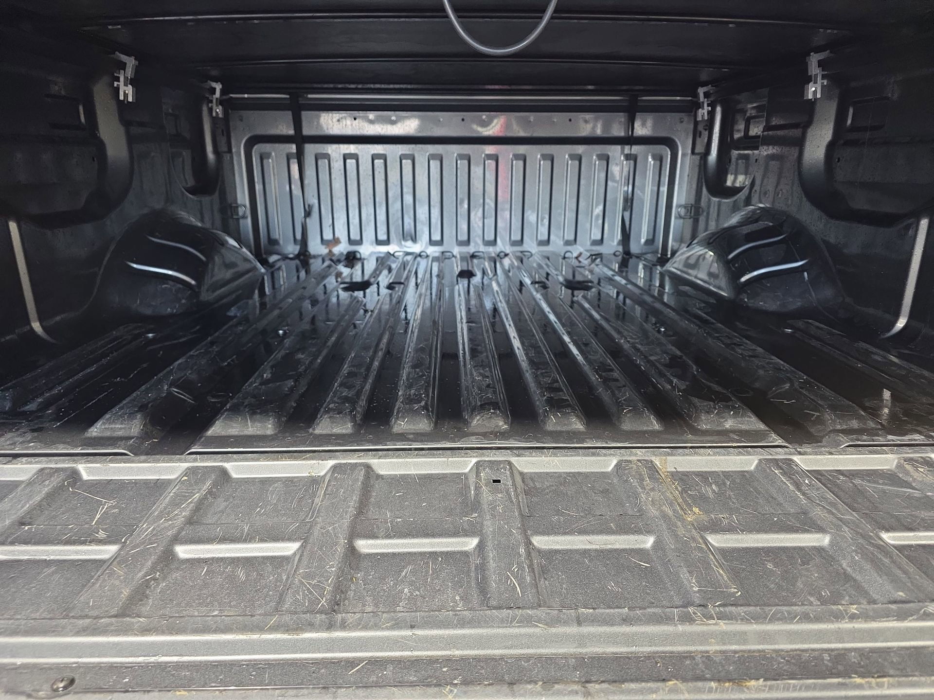 Used 2021 Nissan Titan SV w/ Off Road Protection Package image 12