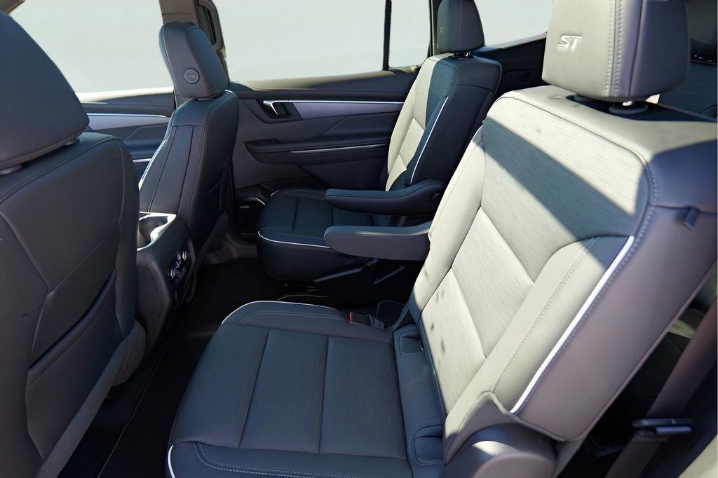 New 2026 Buick Enclave Sport Touring w/ Power Package FWD image 22