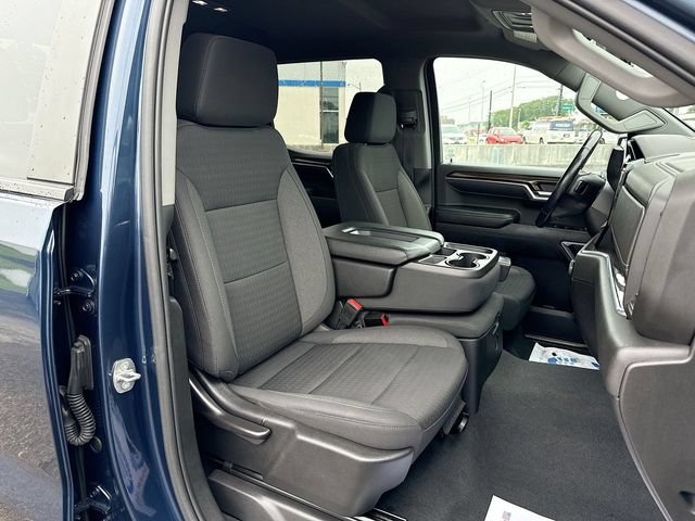 Used 2022 Chevrolet Silverado 1500 LT AWD/4WD image 25