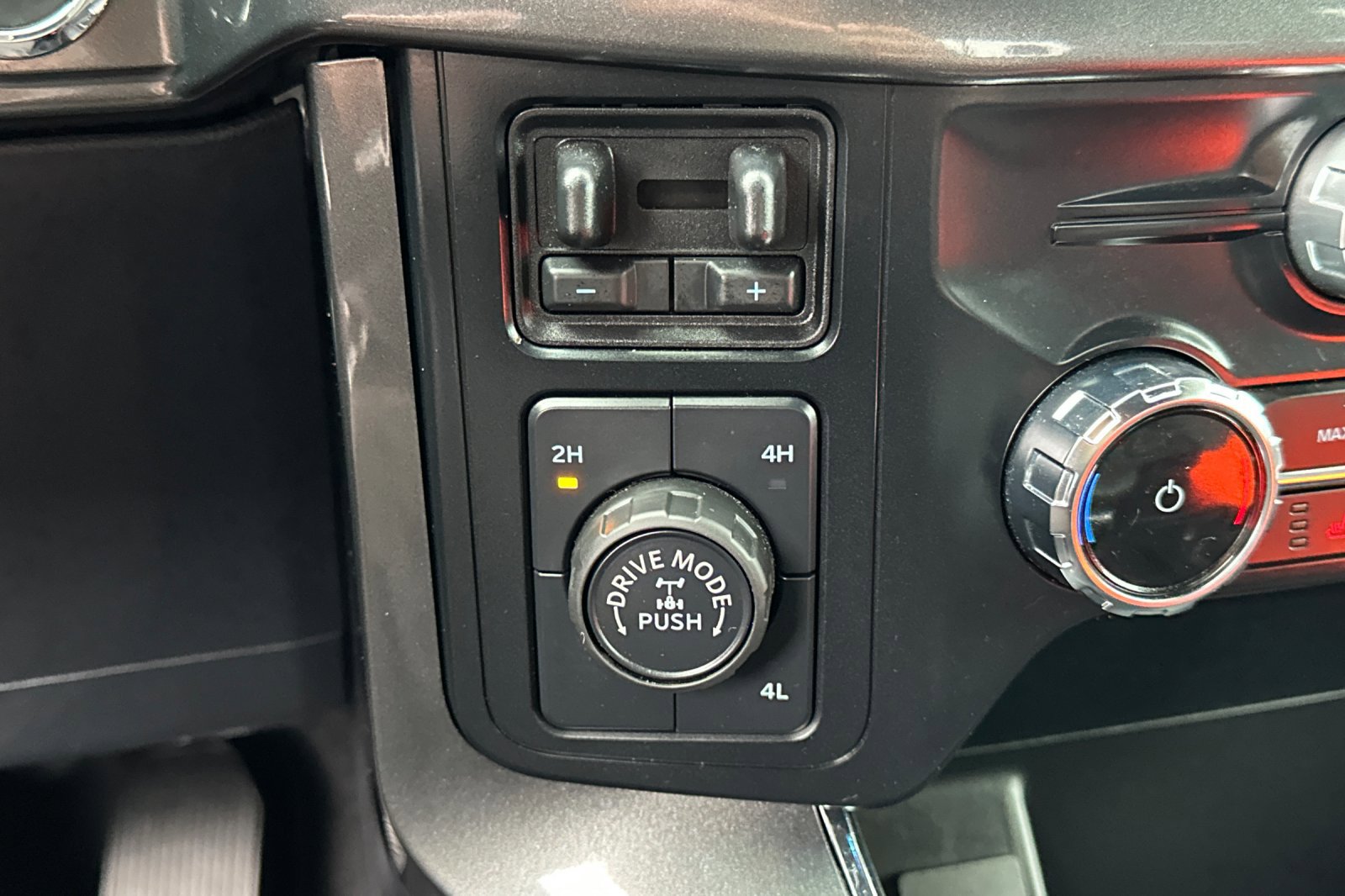 Used 2023 Ford F150 XLT w/ Equipment Group 302A High image 28