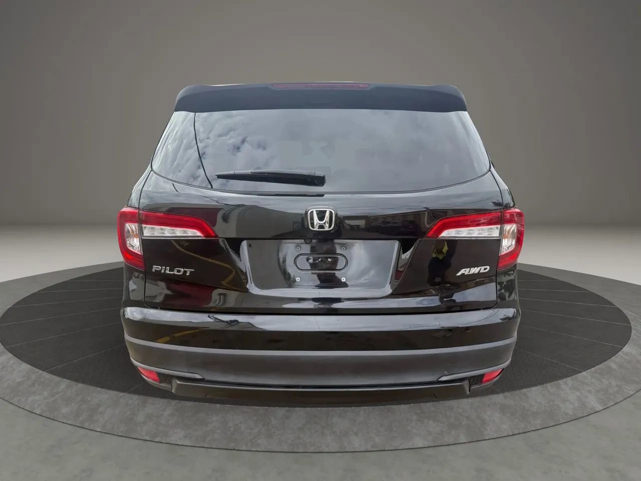 Used 2019 Honda Pilot LX image 6
