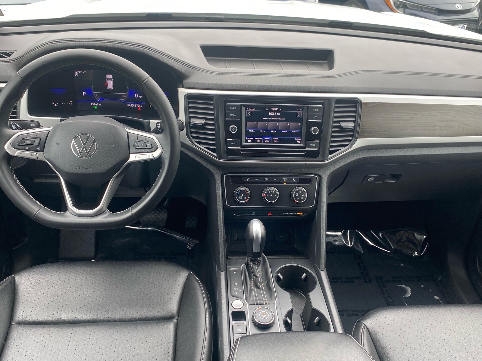 Certified 2022 Volkswagen Atlas SE AWD/4WD image 10