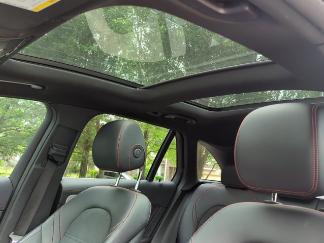 Used 2022 Mercedes-Benz GLC 43 AMG 4MATIC image 25