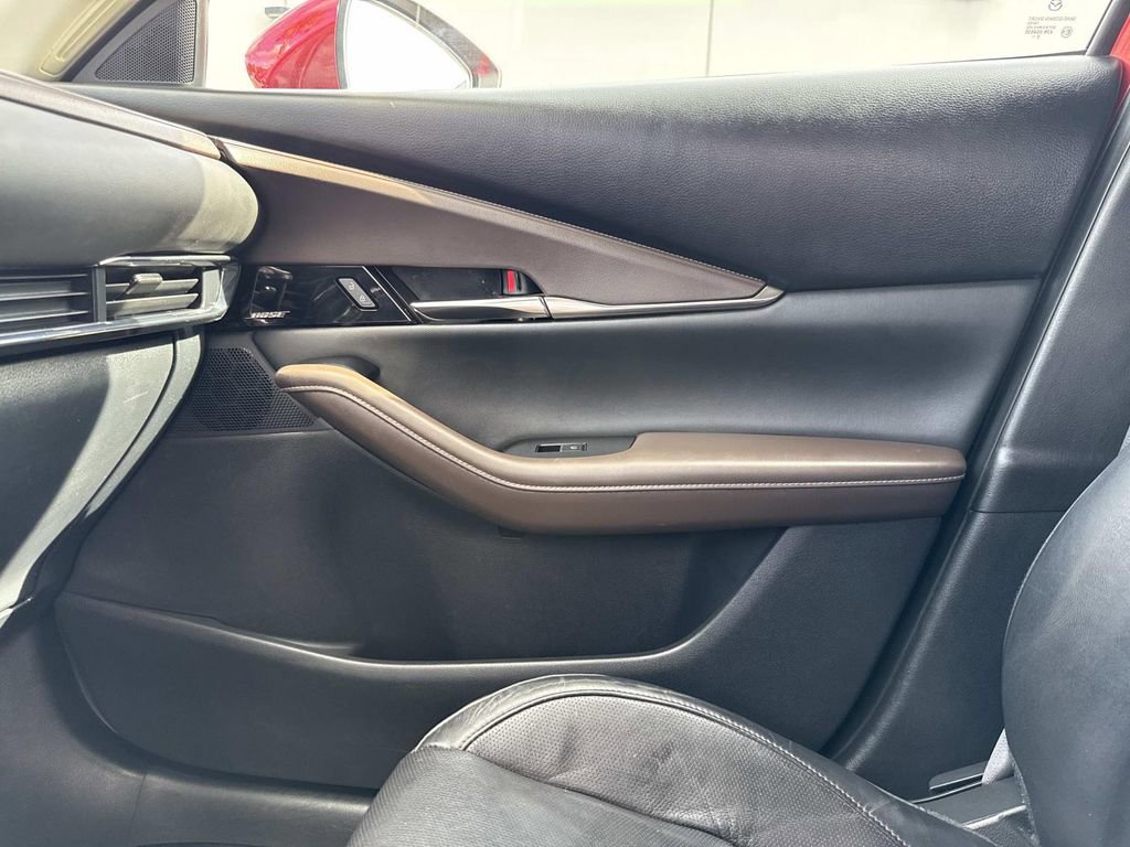 Used 2020 MAZDA CX-30 AWD w/ Premium Package image 28