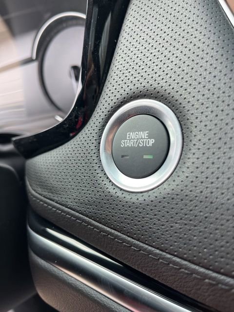 New 2025 Cadillac XT6 Luxury image 22