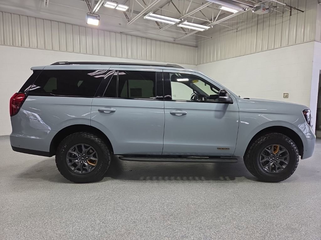 Used 2025 Ford Expedition Tremor AWD/4WD image 7