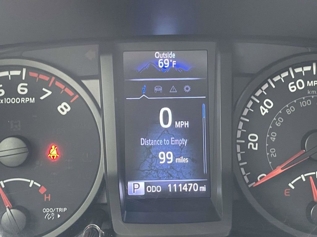 Used 2021 Toyota Tacoma SR AWD/4WD image 24