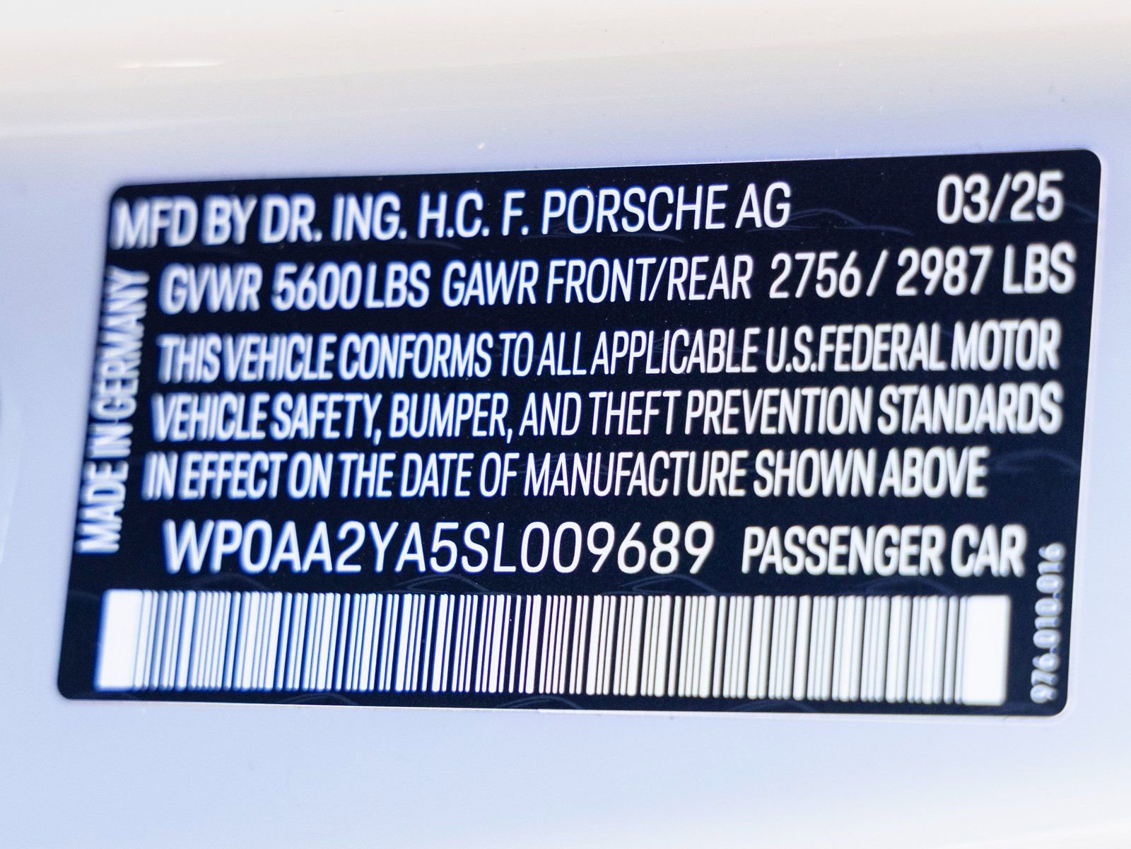 Used 2025 Porsche Panamera 4 image 38