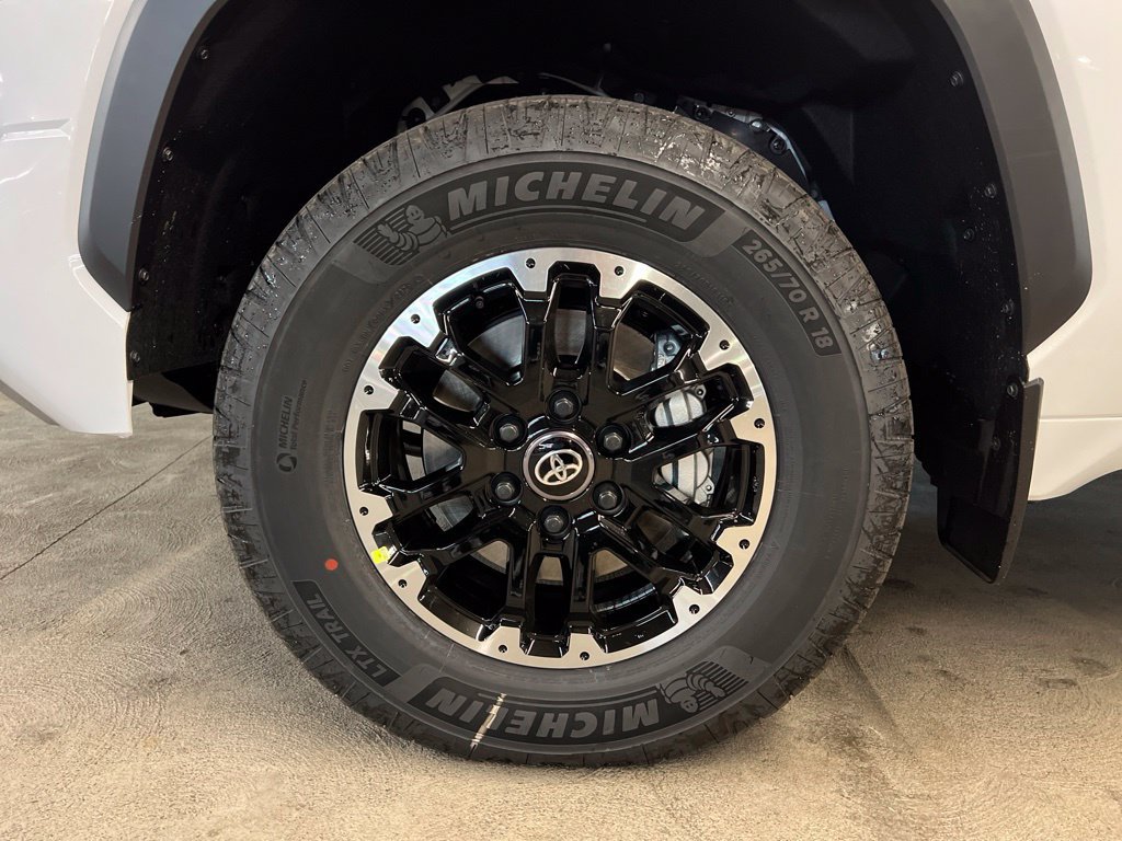 New 2026 Toyota Tundra SR5 w/ TRD Off-Road Package AWD/4WD image 6