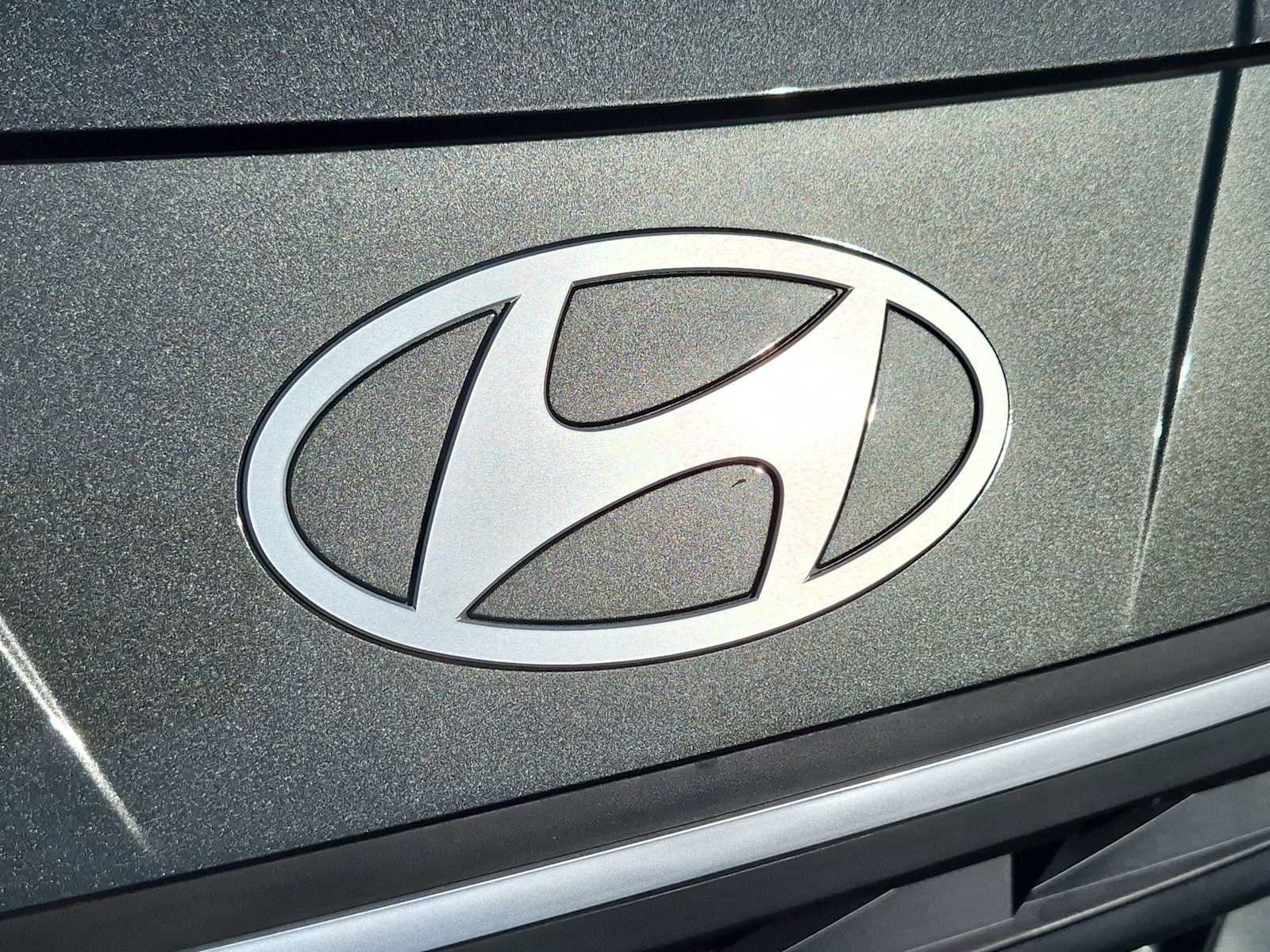 New 2026 Hyundai Elantra Sport w/ Cargo Package FWD image 11