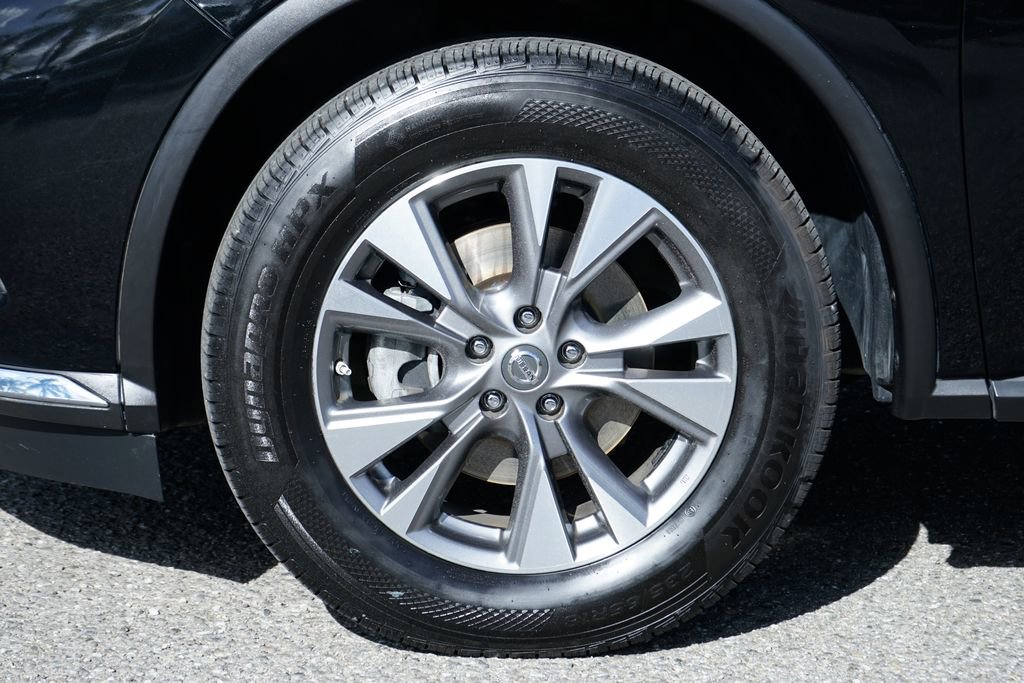 Used 2017 Nissan Murano SV FWD image 35