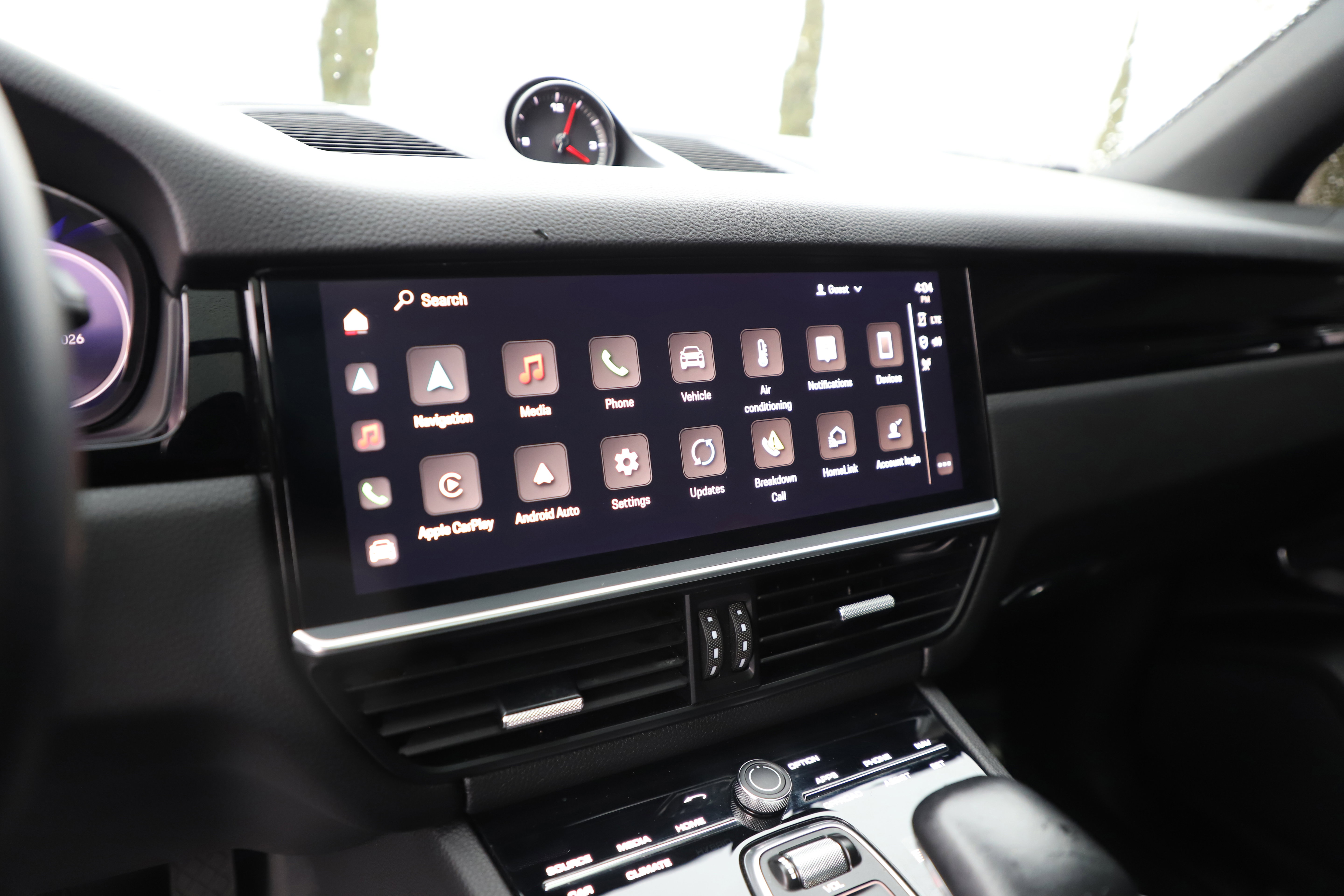 Used 2023 Porsche Cayenne image 24