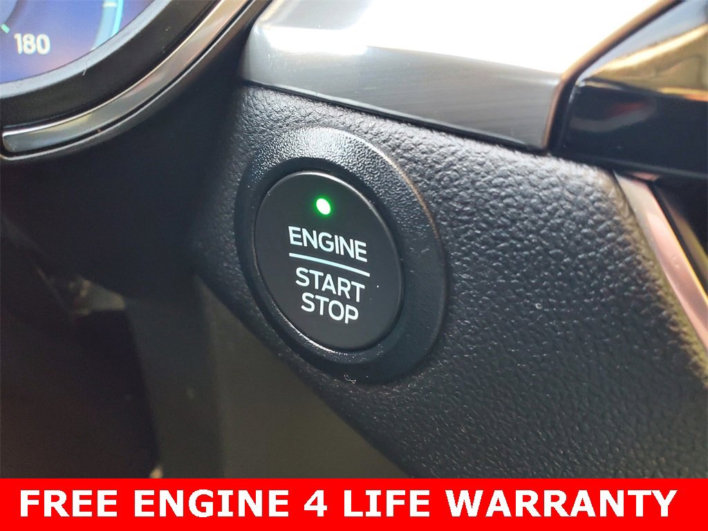 Used 2021 Ford Escape Titanium w/ Class II Trailer Tow Package image 18