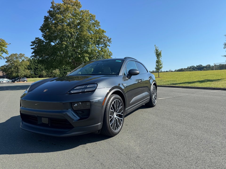Certified 2024 Porsche Macan 4 Electric