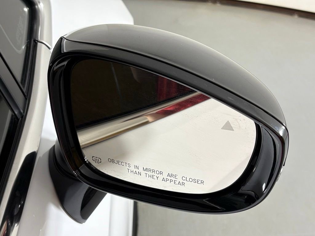 New 2027 Chrysler Pacifica LX FWD image 9