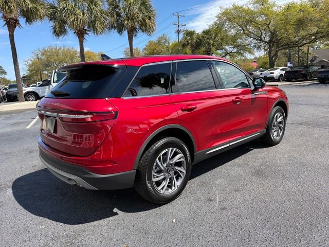 Used 2025 Lincoln Corsair AWD w/ Equipment Group 101A image 8