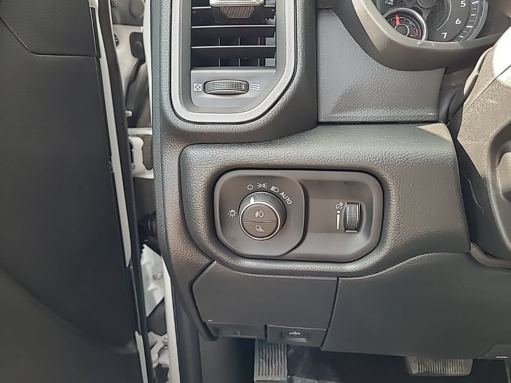 New 2026 RAM 2500 Tradesman AWD/4WD image 21