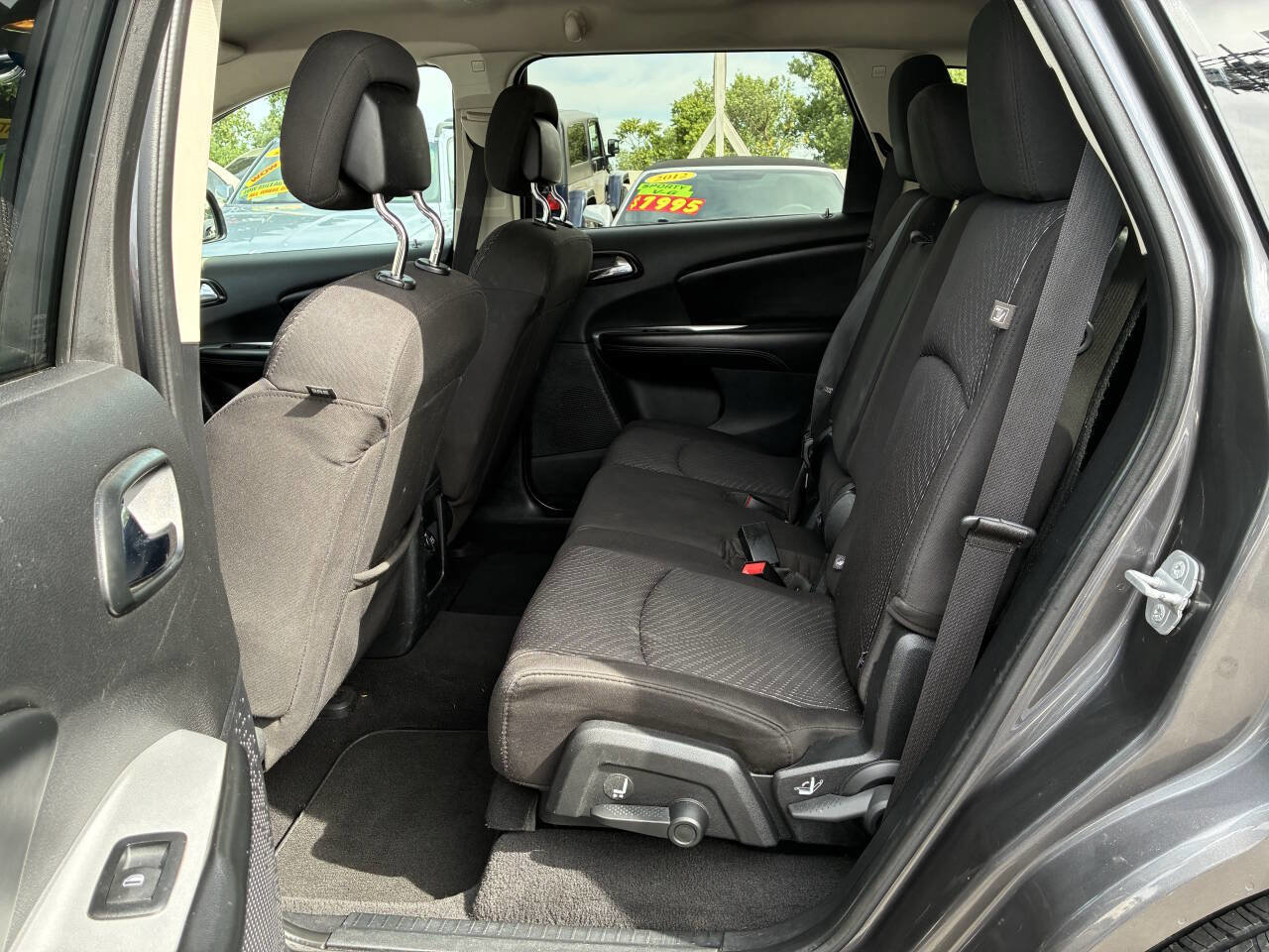 Used 2014 Dodge Journey SE w/ Flexible Seating Group FWD image 4