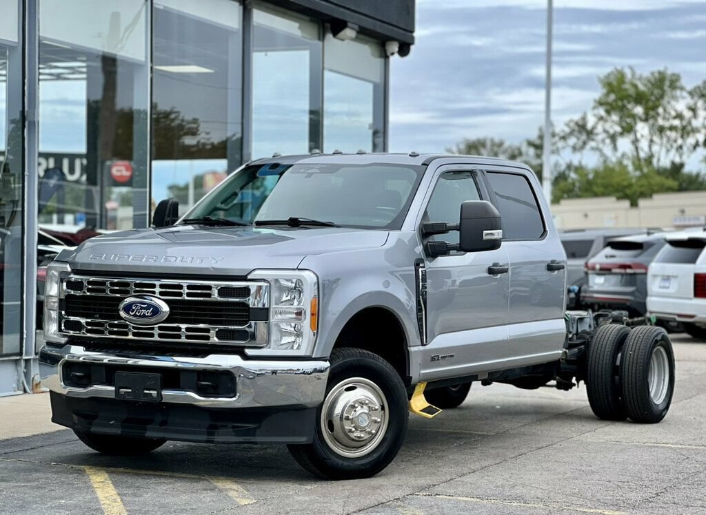 Used 2023 Ford F350 XLT AWD/4WD image 25
