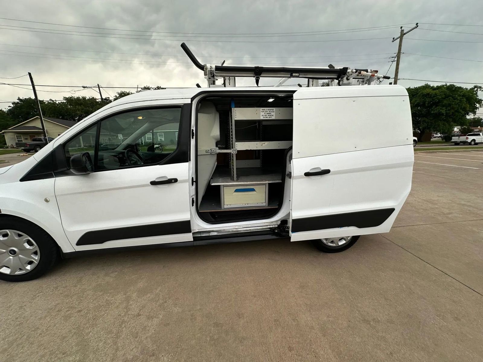 Used 2016 Ford Transit Connect XL FWD image 16