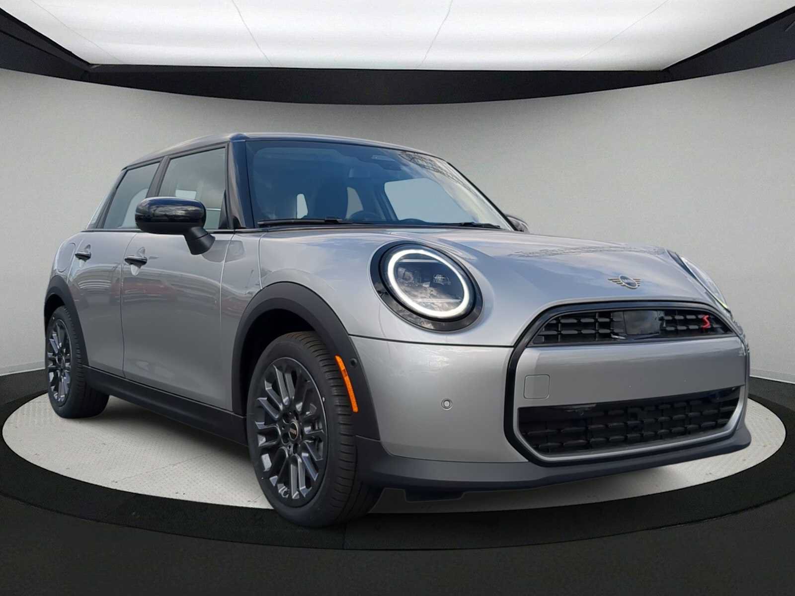 New 2026 MINI Cooper S FWD image 2