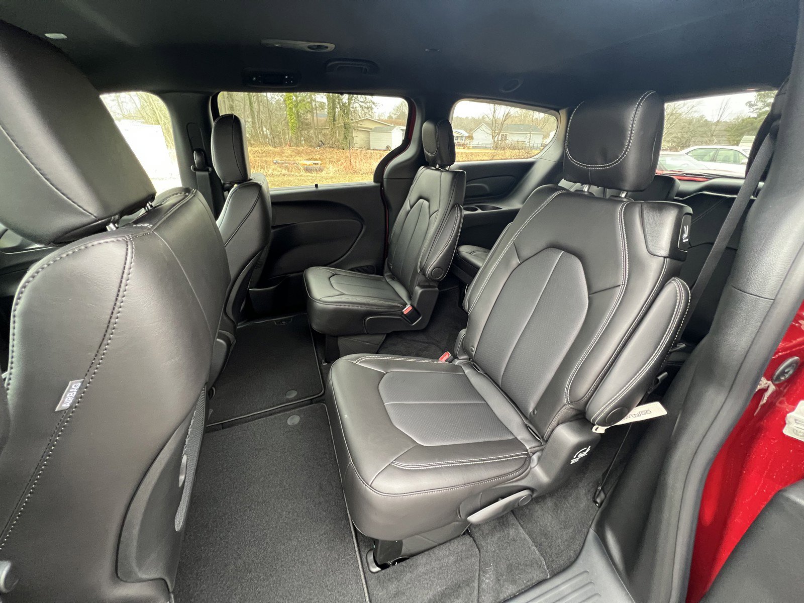 New 2026 Chrysler Voyager LX image 12