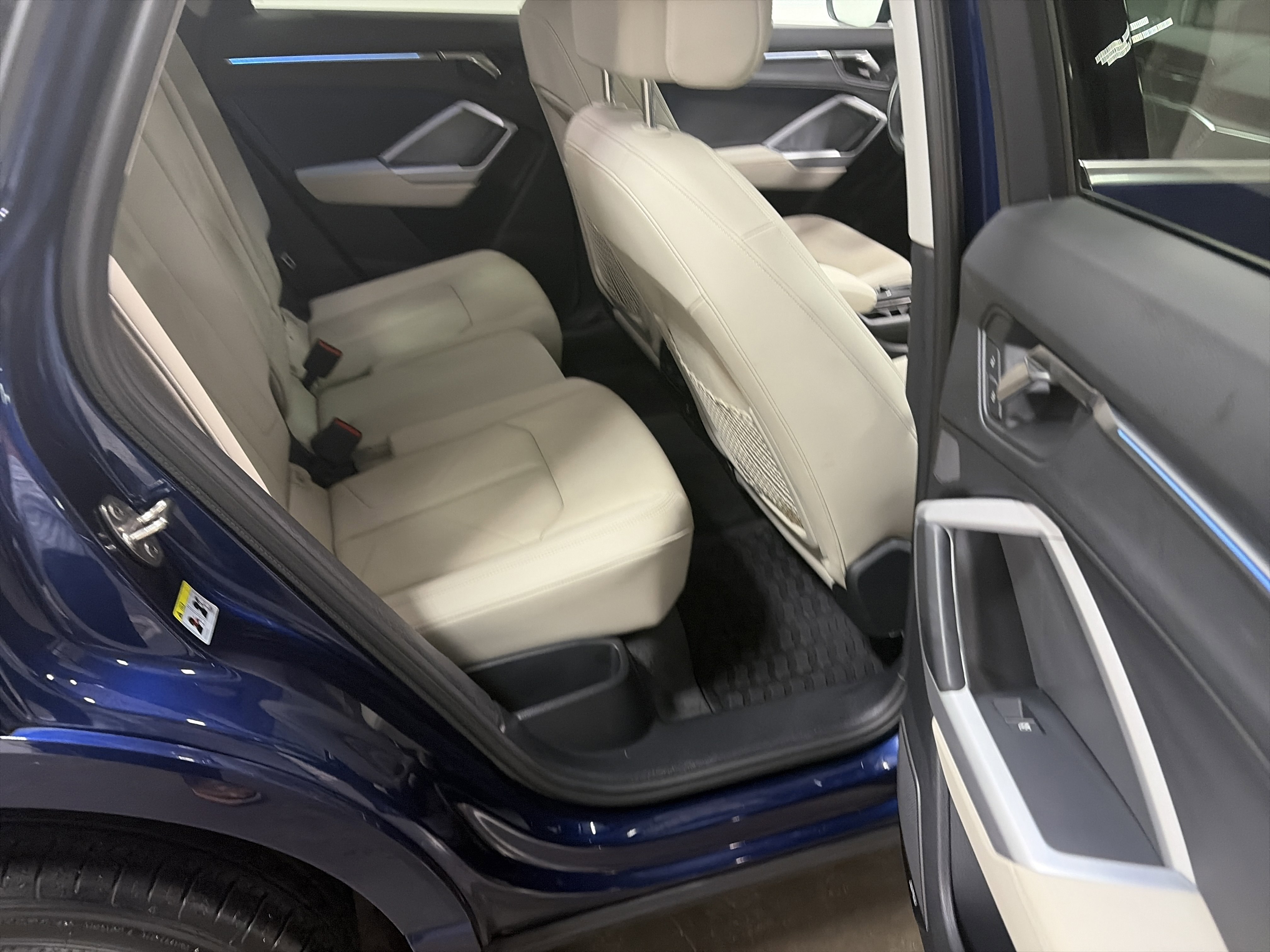 Used 2023 Audi Q3 2.0T Premium Plus AWD/4WD image 33