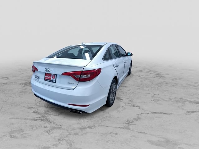 Used 2015 Hyundai Sonata Sport w/ Option Group 03 FWD image 10