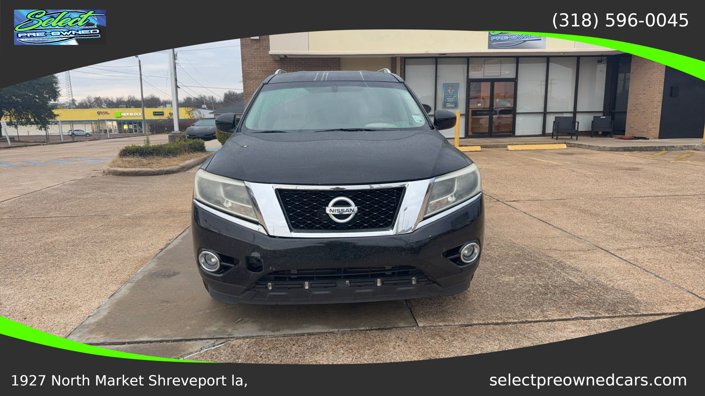 Used 2016 Nissan Pathfinder SV image 1