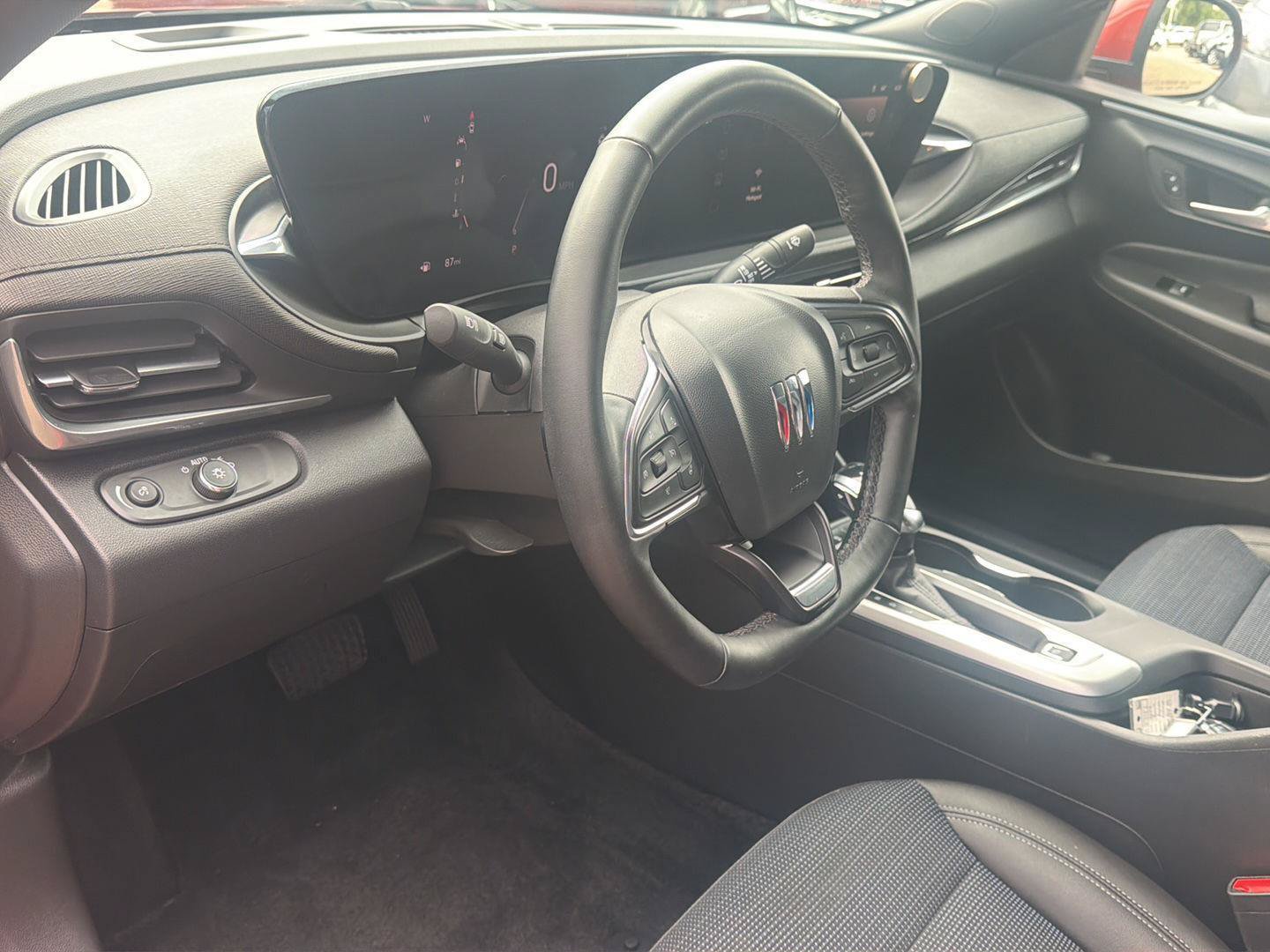 Used 2024 Buick Envista Preferred FWD image 16