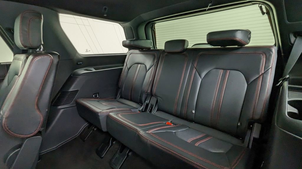 Certified 2022 Ford Expedition Limited AWD/4WD image 39
