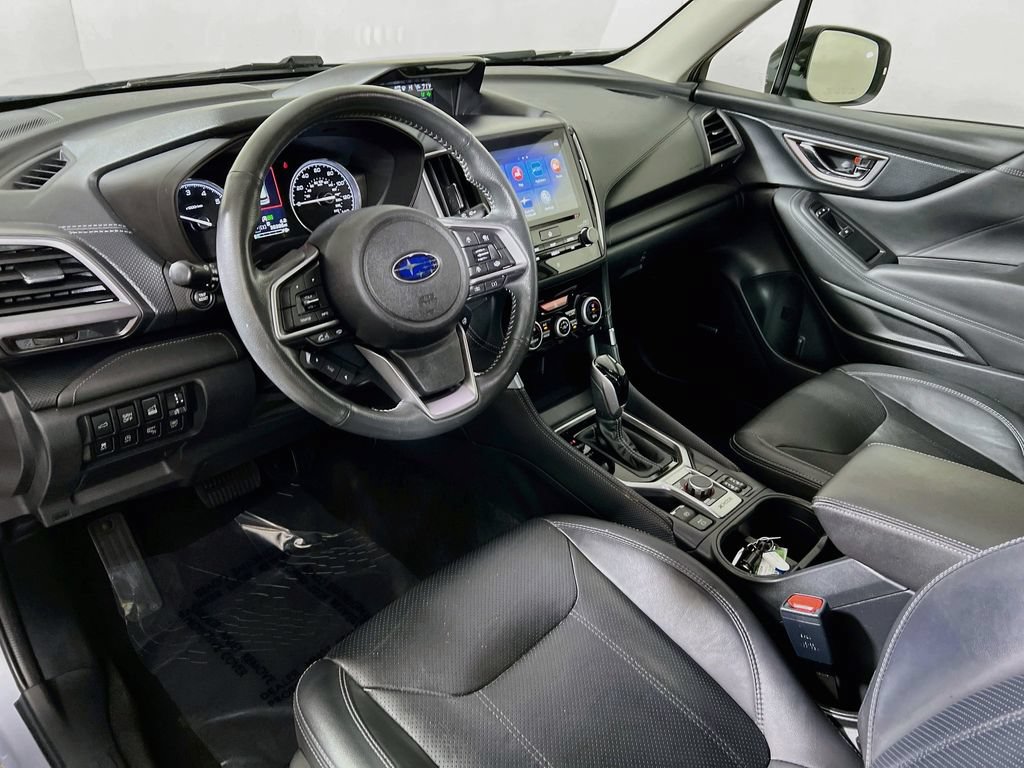Used 2022 Subaru Forester Touring AWD/4WD image 9
