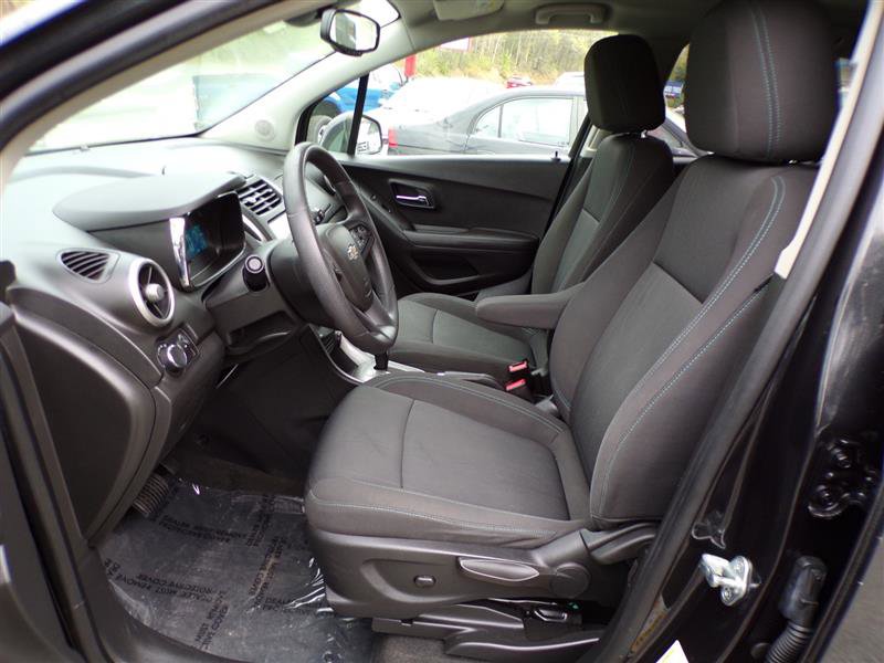Used 2016 Chevrolet Trax LT image 16
