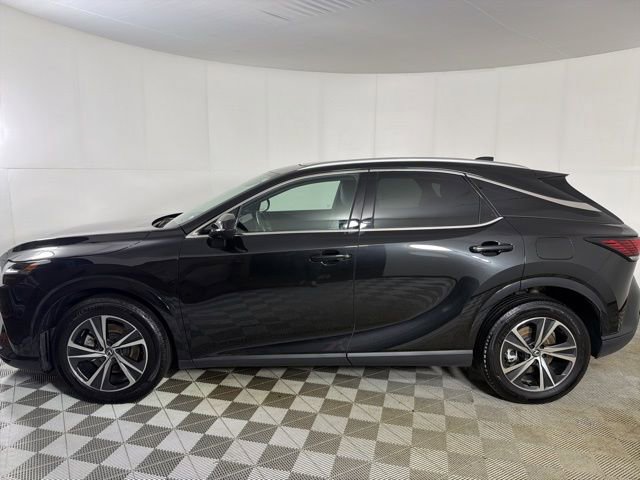 Used 2023 Lexus RX 350 Premium Plus w/ Accessory Package AWD/4WD image 3