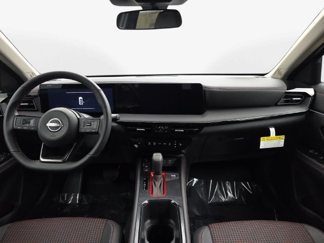 New 2027 Nissan Kicks SR w/ SR Premium Package FWD image 13